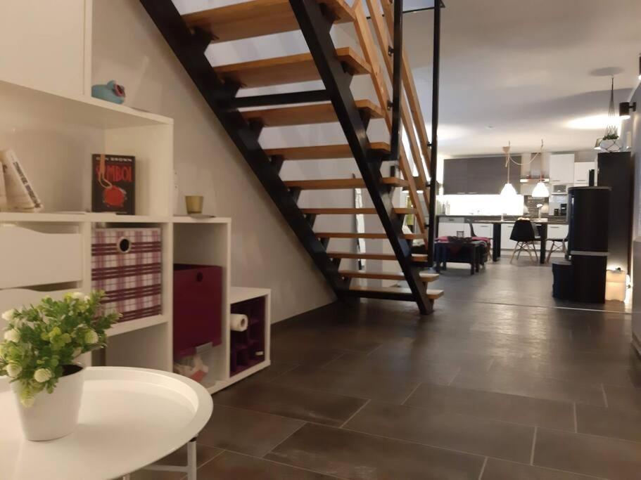 Bello Apartamento Graben-Neudorf Exterior photo